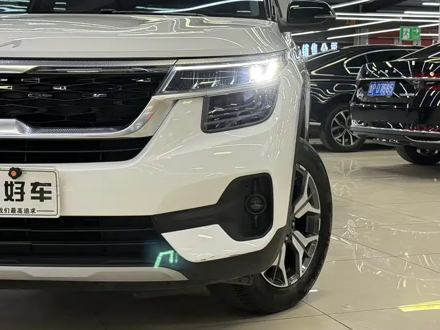 Kia KX3 Aopao (Seltos) KX3 2021 1.5L CVT New Edition 2022 — миниатюра 5