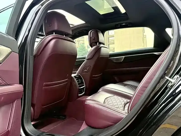 Cadillac CT6 2023 28T Platinum 2023 — миниатюра 2