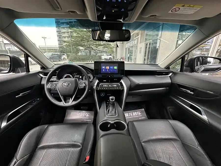 Toyota Lingfang HARRIER Lingfang Harrier 2022 Dual Engine 2.5L CVT 2WD Luxury Edition 2023 — миниатюра 2