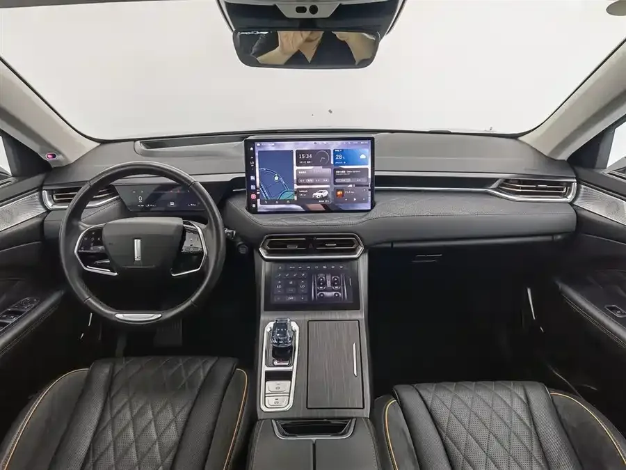 WEY Latte DHT-PHEV Weipai Latte DHT-PHEV 2022 1.5T 4WD Super Cup 2022 — миниатюра 2