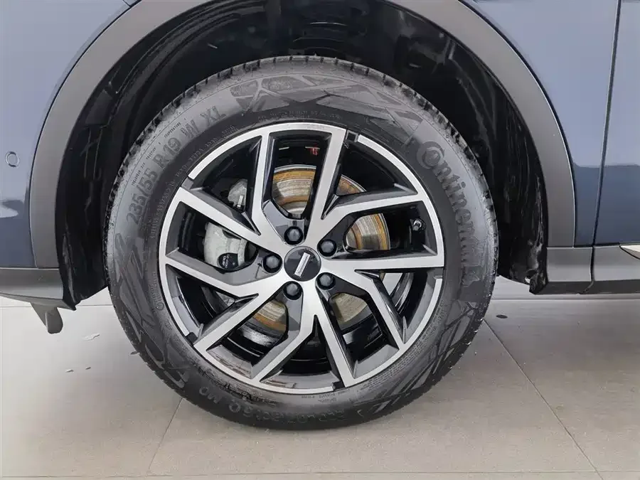 WEY Latte DHT-PHEV Weipai Latte DHT-PHEV 2022 1.5T 4WD Super Cup 2022 — миниатюра 5