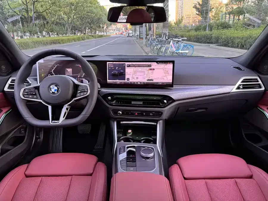 BMW 3 Series BMW 3 Series 2025 330Li Exclusive M Sport Night Edition 2025 — миниатюра 4