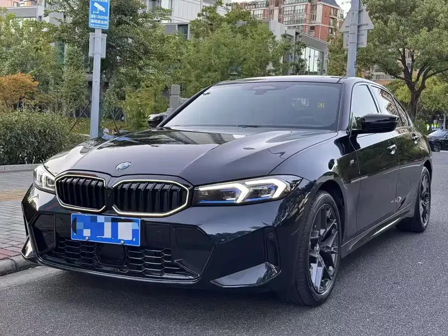 BMW 3 Series 2025