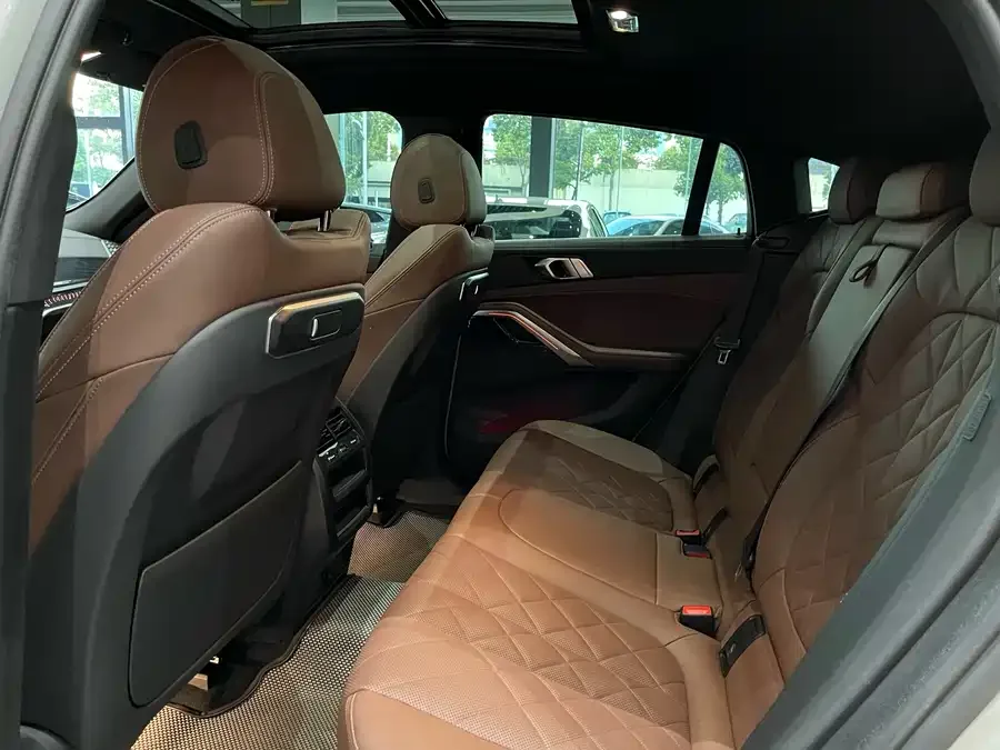 BMW X6 2023 xDrive30i M Sports Package 2024 — миниатюра 3
