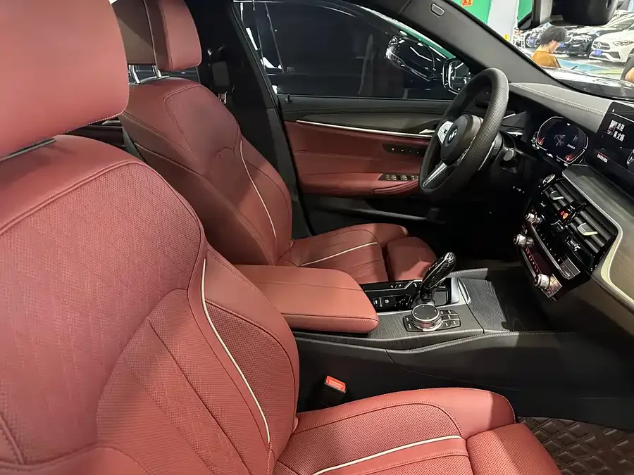 BMW 5 Series BMW 5 Series 2023 530Li Exclusive M Sport Package 2023 — миниатюра 2