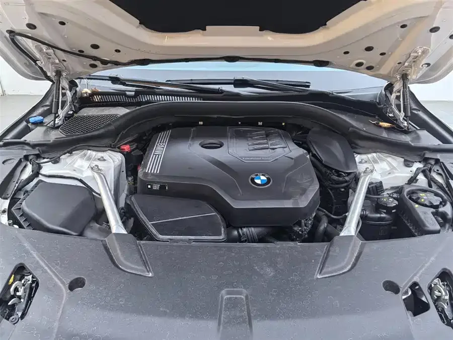 BMW 6 Series GT 2022 630i Luxury Design Package 2024 — миниатюра 5