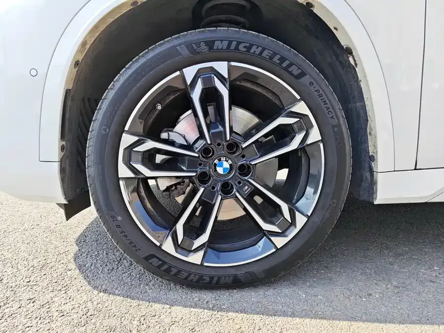 BMW X1 2024 sDrive25Li M Sport Package 2025 — миниатюра 3