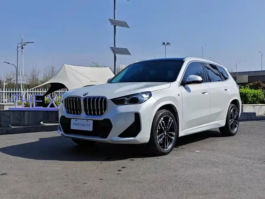 BMW X1 2025