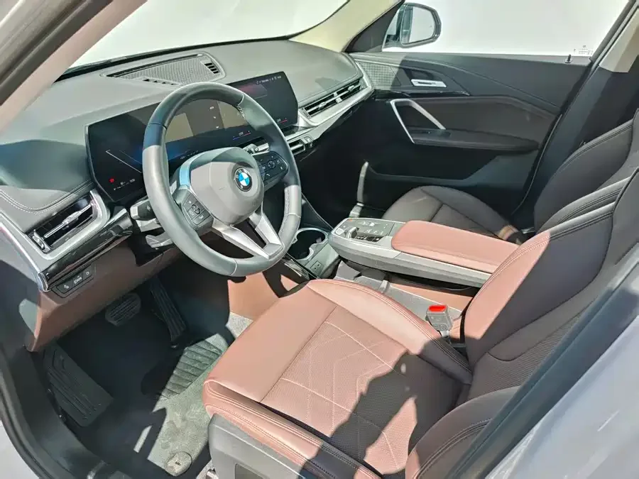 BMW X1 2023 sDrive20Li X Design Package 2023 — миниатюра 3
