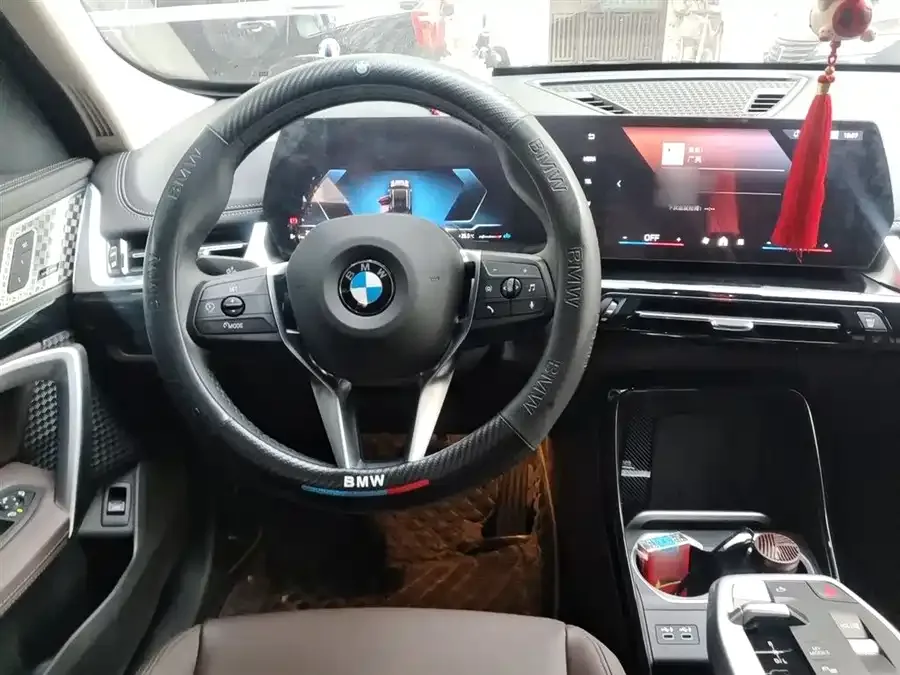 BMW X1 2024 sDrive25Li X Design Package 2025 — миниатюра 2