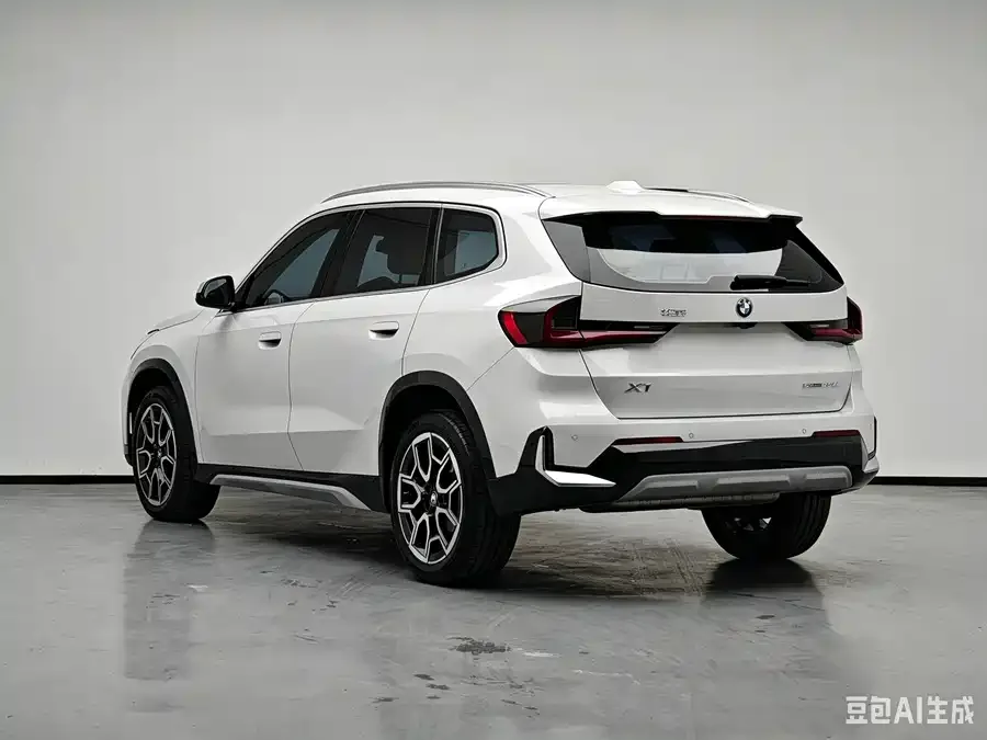 BMW X1 2023 sDrive25Li X Design Package 2024 — миниатюра 2