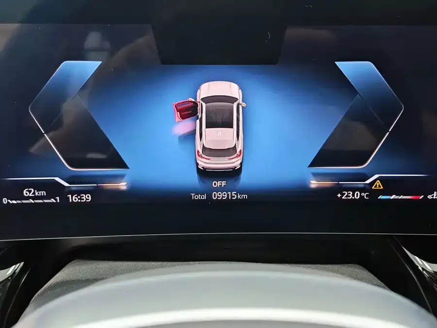 BMW X1 2023 sDrive20Li X Design Package 2024 — миниатюра 4