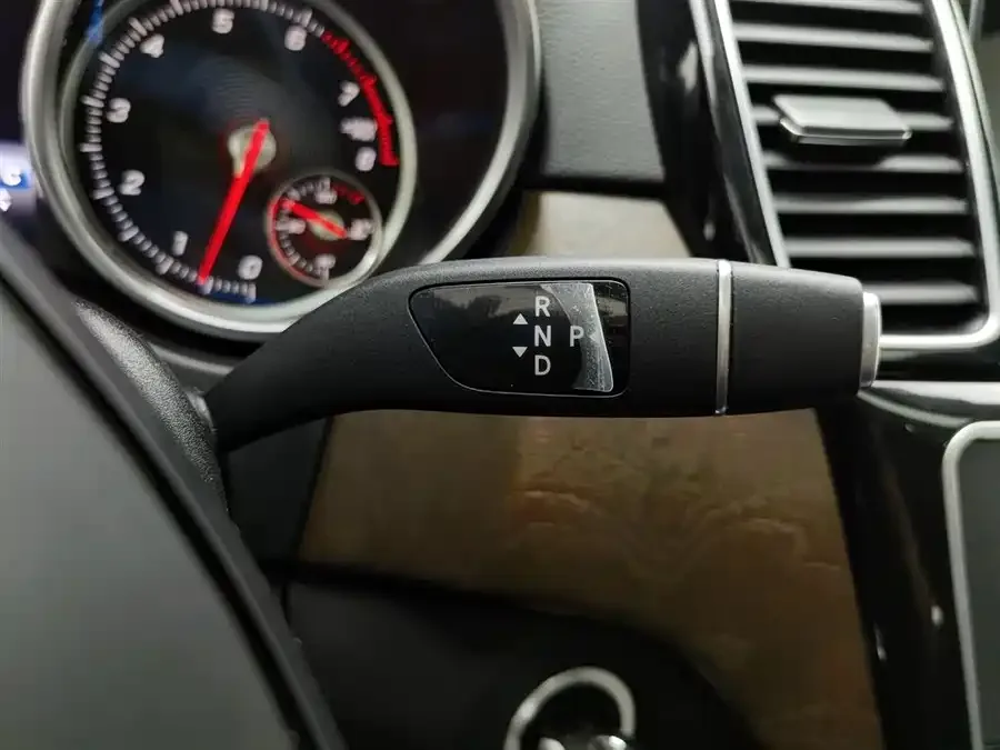 BAIC BJ90 Beijing Off-road BJ90 2021 3.0T Zhengrong Edition 2023 — миниатюра 4