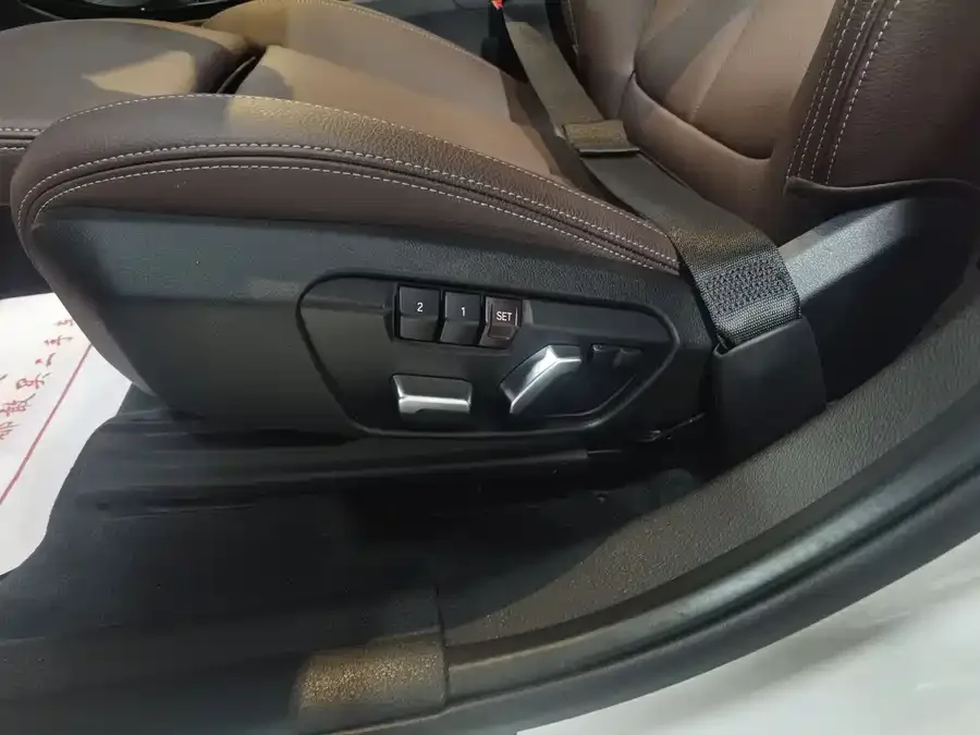 BMW X2 2023 sDrive 25i Brilliant Edition 2023 — миниатюра 4