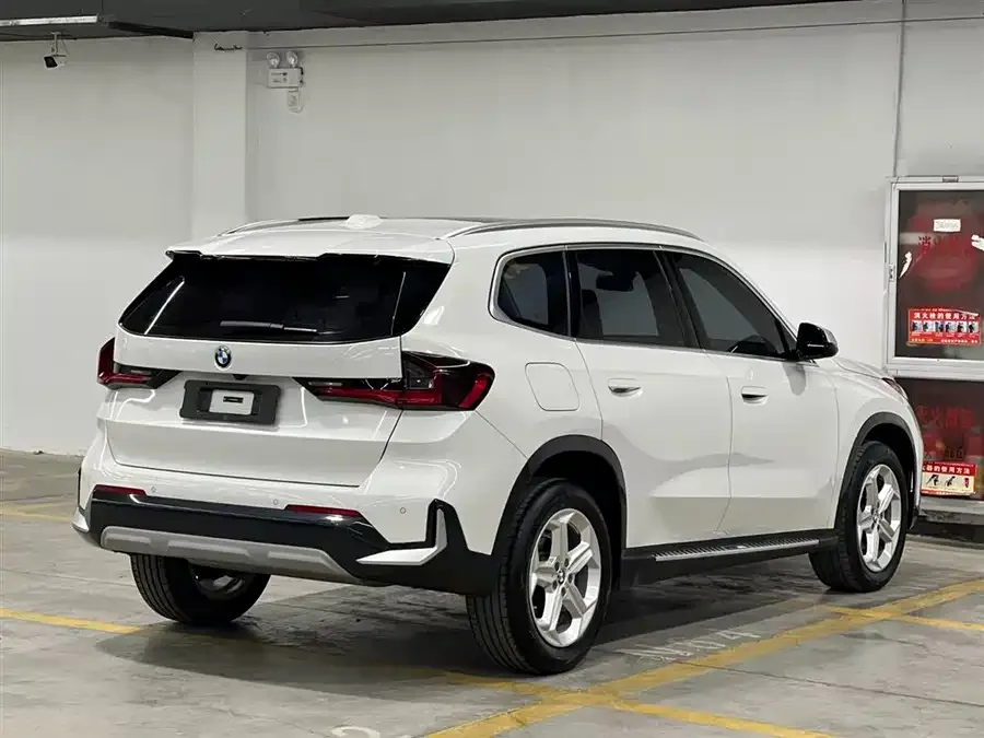 BMW X1 2023 sDrive20Li X Design Package 2024 — миниатюра 2