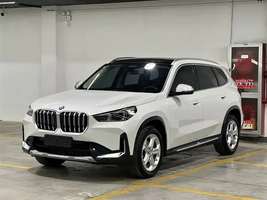 BMW X1 2023 sDrive20Li X Design Package 2024 — фото 1, купить с доставкой в Москву