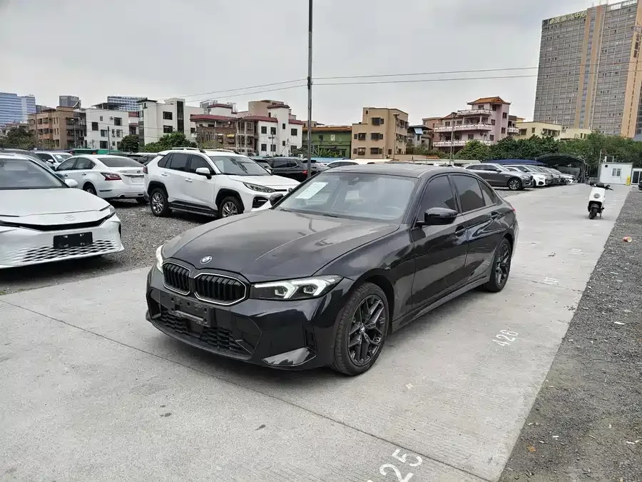 BMW 3 Series 2025