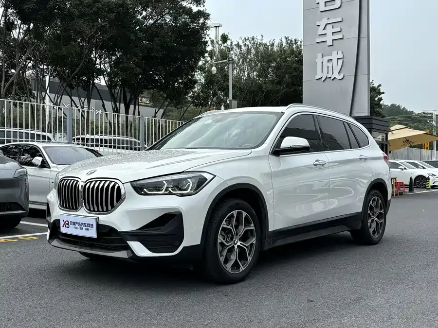 BMW X1 2022 sDrive25Li Leading Edition 2023 — фото 1, купить с доставкой в Москву