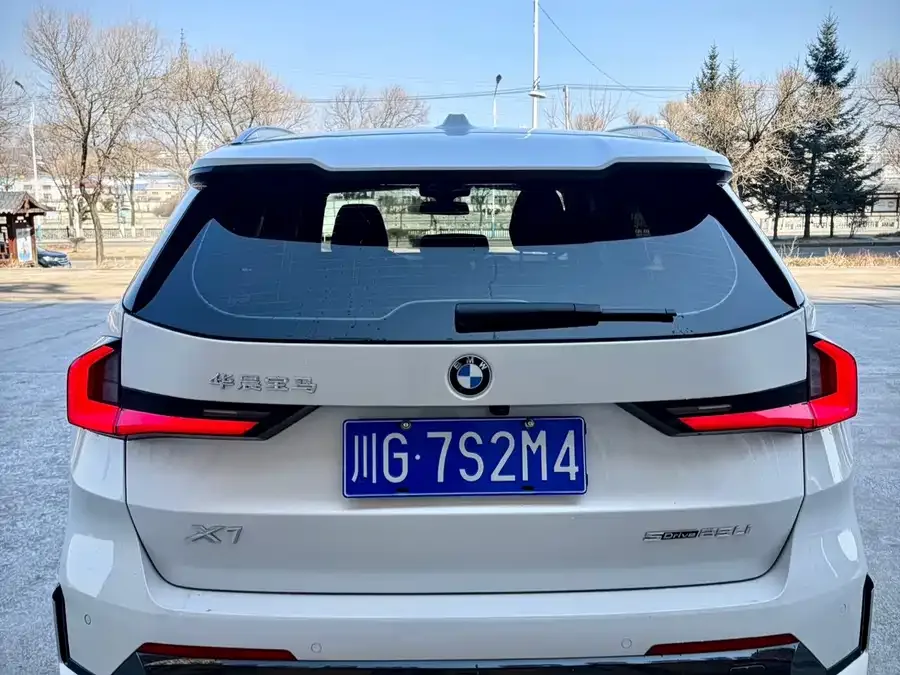 BMW X1 2023 sDrive20Li X Design Package 2023 — миниатюра 2