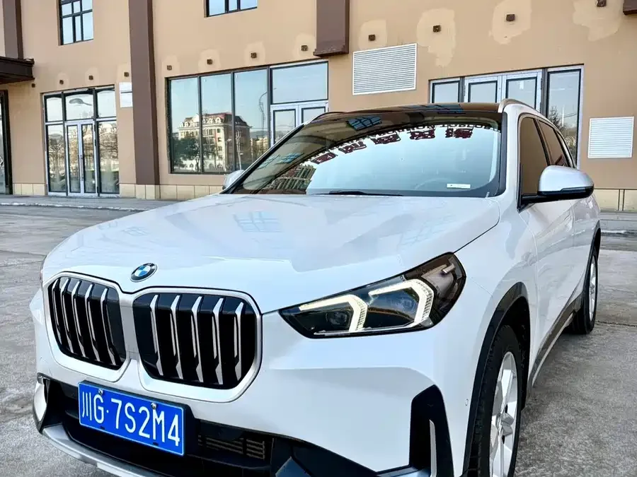 BMW X1 2023 sDrive20Li X Design Package 2023 — фото 1, купить с доставкой в Москву