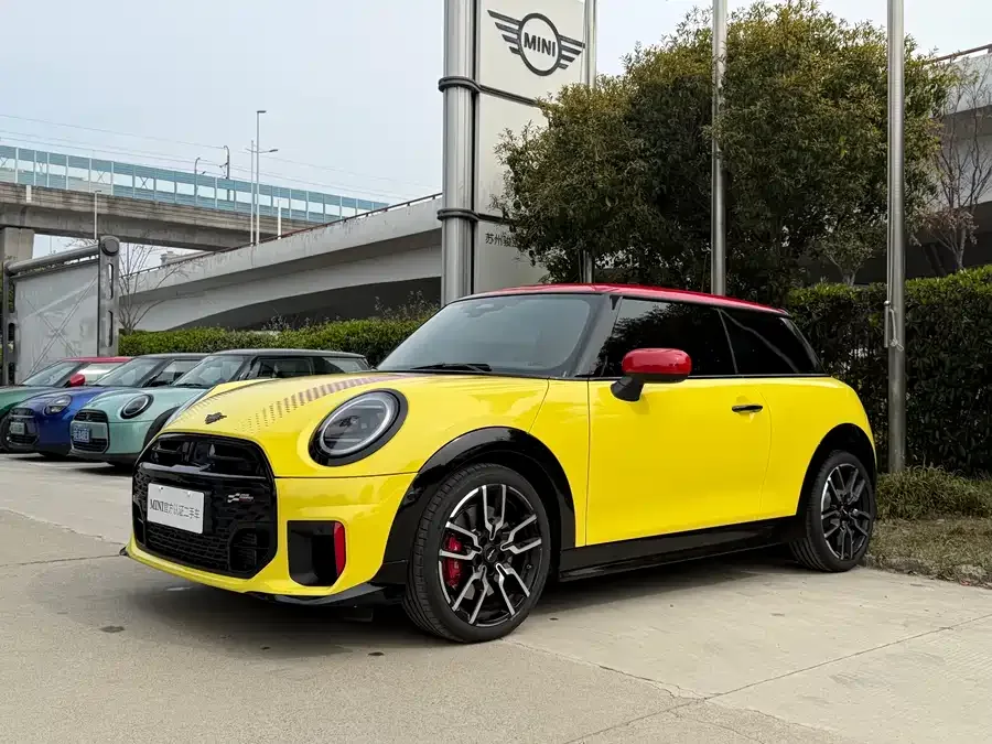 MINI JCW 2026