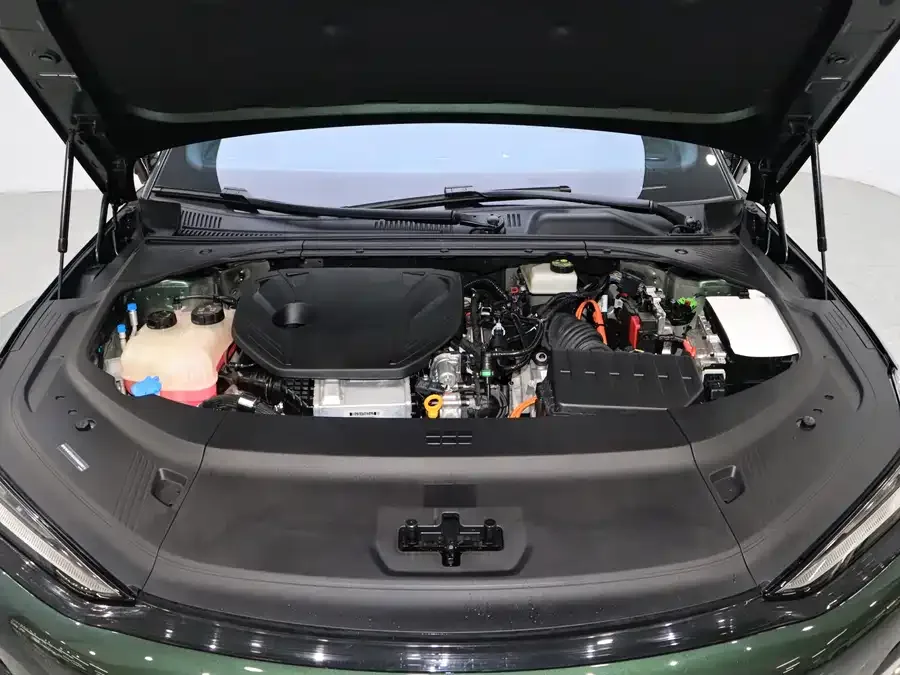 Geely Galaxy Star 8 Galaxy Star 8 2025 130km EM-P Starship Edition 2025 — миниатюра 4