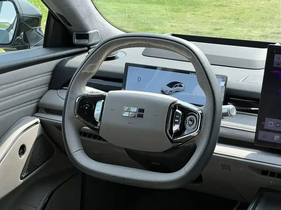 Geely Galaxy Star 8 Galaxy Star 8 2025 130km EM-P Starship Edition 2025 — миниатюра 4