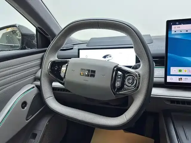 Geely Galaxy Star 8 Galaxy Star 8 2025 130km EM-P Starship Edition 2025 — миниатюра 4