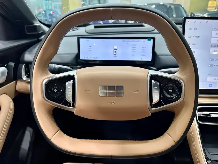 Geely Galaxy A7 Galaxy A7 2025 EM-i 150km Starship Edition 2025 — миниатюра 4