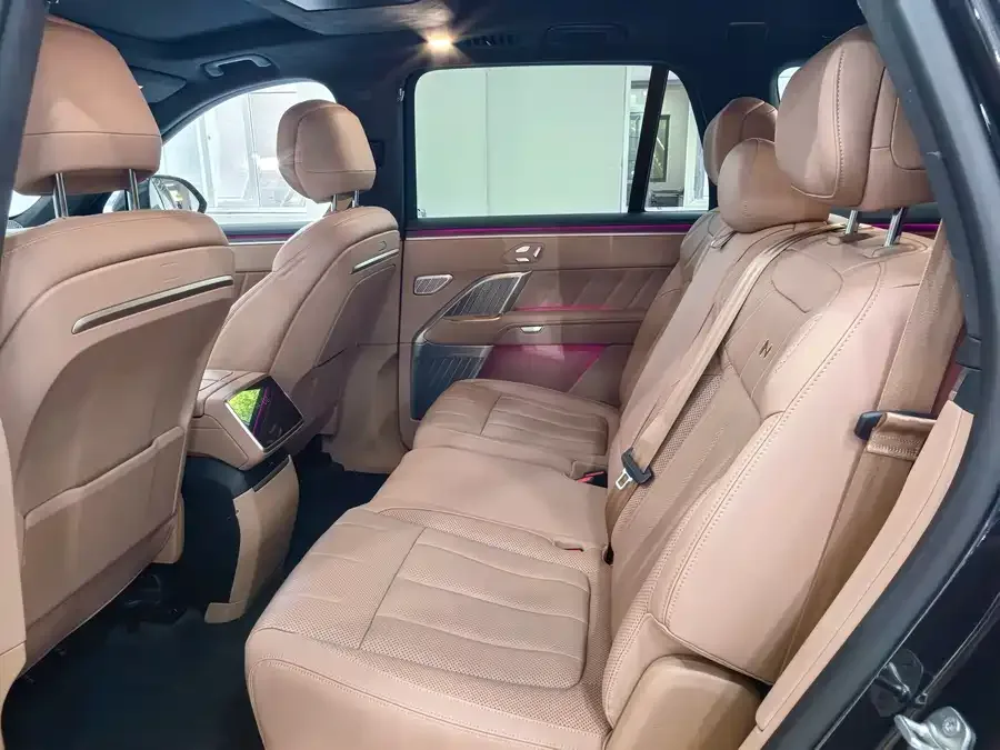 Lok Dao L90 2025 Audi L90 Ultra 7-seater 2026 — миниатюра 2