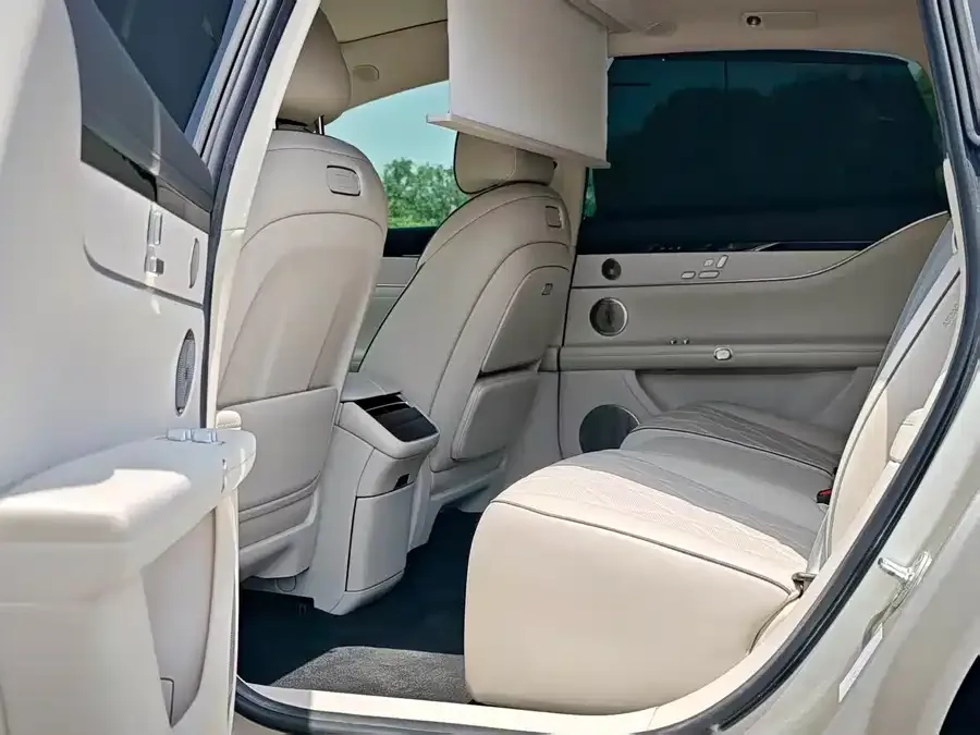 Enjoy World S9 Xiangjie S9 2024 Pure Electric Ultra Four-wheel Drive Flagship Edition 2024 — миниатюра 3
