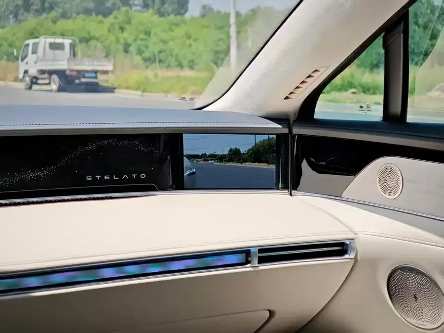 Enjoy World S9 Xiangjie S9 2024 Pure Electric Ultra Four-wheel Drive Flagship Edition 2024 — миниатюра 4