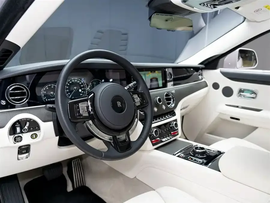 Rolls-Royce Ghost Ghost 2021 6.7T standard wheelbase version 2022 — миниатюра 3