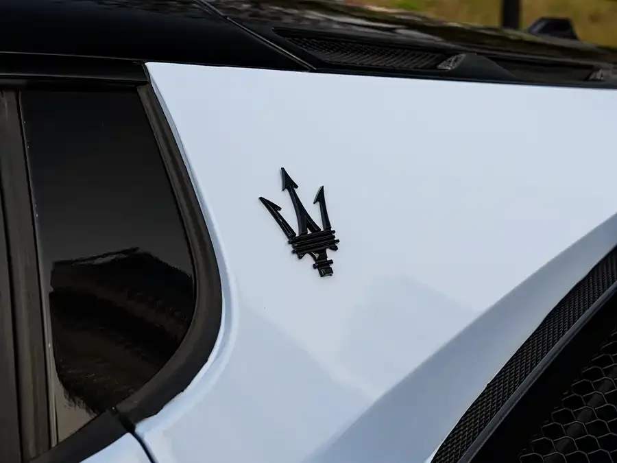 Maserati MC20 Maserati MC20 2020 3.0T Standard Edition 2022 — миниатюра 4
