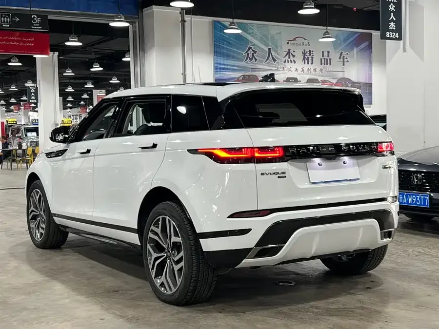 Land Rover Range Rover Aurora Range Rover Evoque 2021 Evoque L 249PS R-Dynamic S Performance Edition 2022 — миниатюра 2