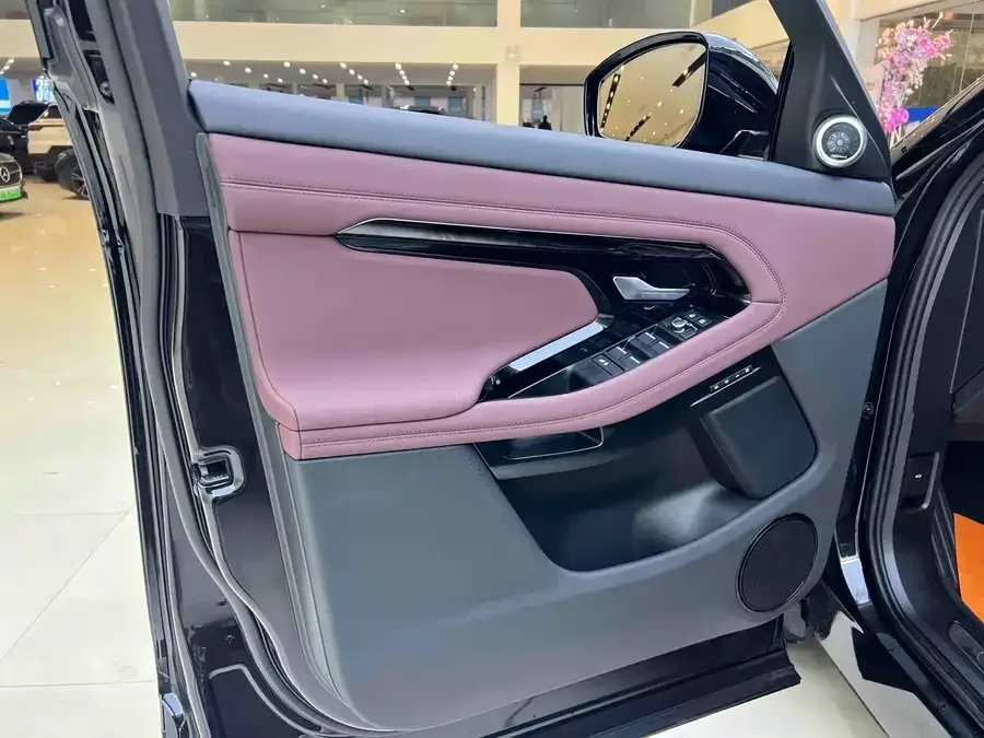 Land Rover Range Rover Aurora 2024 Range Rover Evoque L SE Yuguang Honor Edition 2026 — миниатюра 3