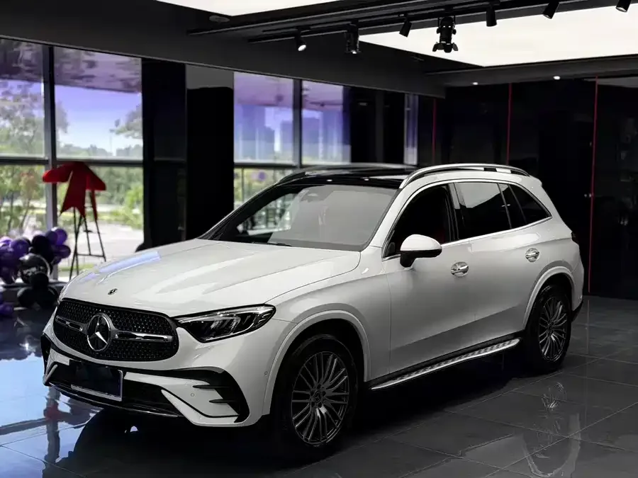 Mercedes-Benz GLC-Class 2023