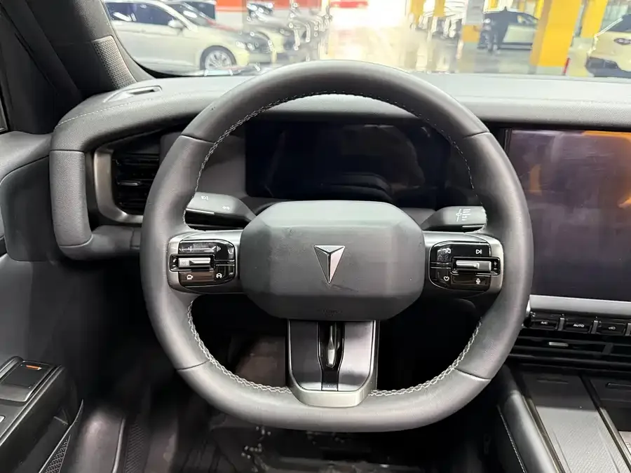 Deepal dark blue G318 Dark Blue G318 2024 Two-wheel Drive Air Suspension Edition 2024 — миниатюра 4