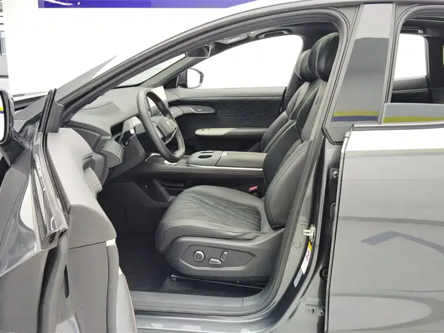 Deepal dark blue S07 Deep Blue S07 2023 200Max Extended Range Edition 2023 — миниатюра 3
