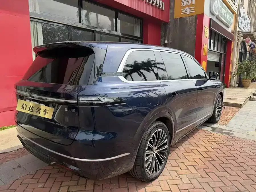 Deepal dark blue S09 Dark Blue S09 2025 4WD Ultra+ Premium Edition 2025 — миниатюра 3