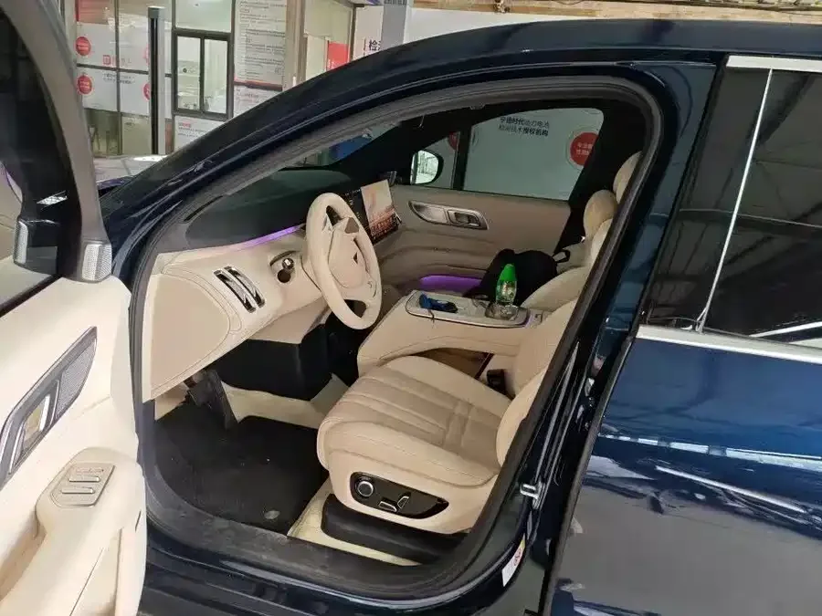 Deepal dark blue S09 Dark Blue S09 2025 4WD Ultra+ Premium Edition 2025 — миниатюра 4