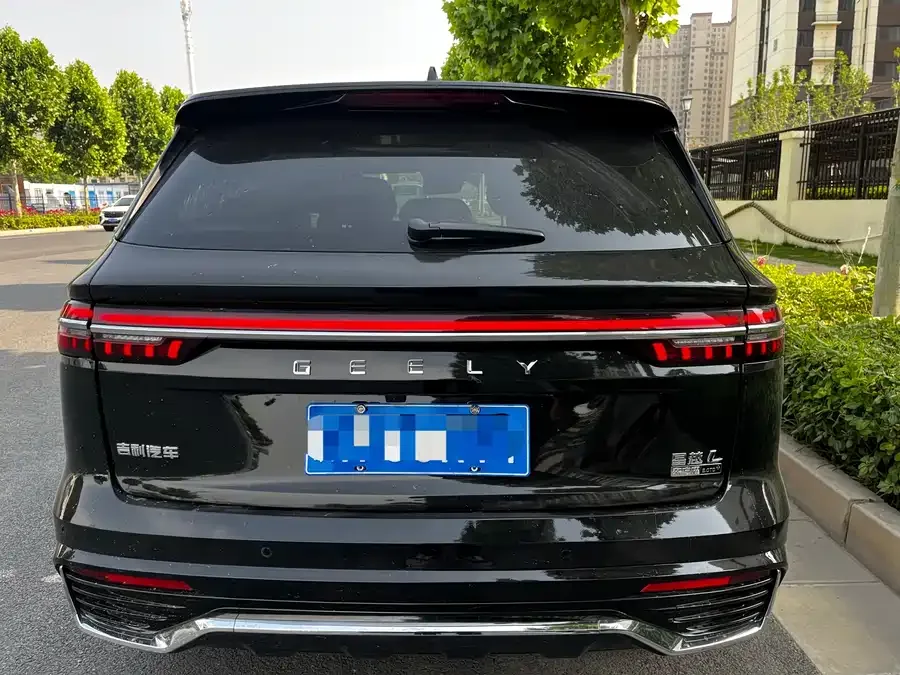 Geely Monjaro Geely Xingyue L 2026 Oriental Yao 2.0TD Automatic Star Edition 2026 — миниатюра 5