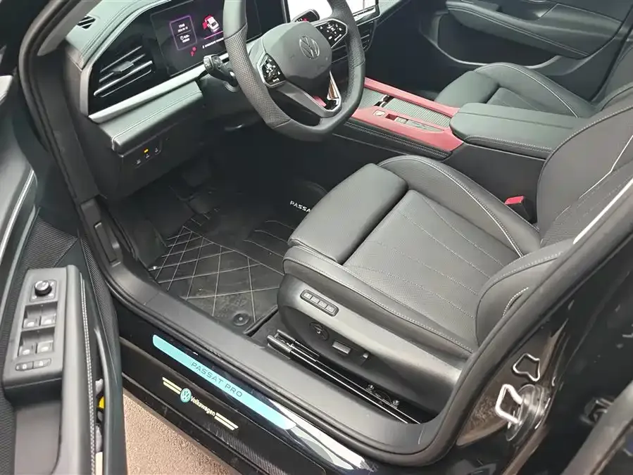 Volkswagen Passat Passat 2025 PRO 380TSI Dragon Edition 2025 — миниатюра 3