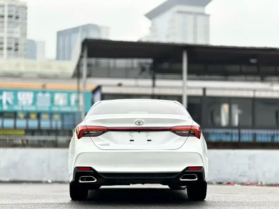 Toyota Avalon Asia Dragon 2022 2.0L Deluxe Edition 2022 — миниатюра 5