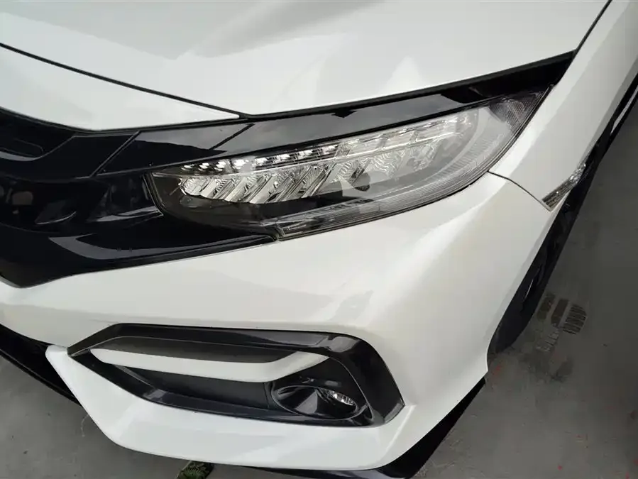 Honda CIVIC Civic 2021 HATCHBACK 220TURBO CVT Cool Control 2022 — миниатюра 5