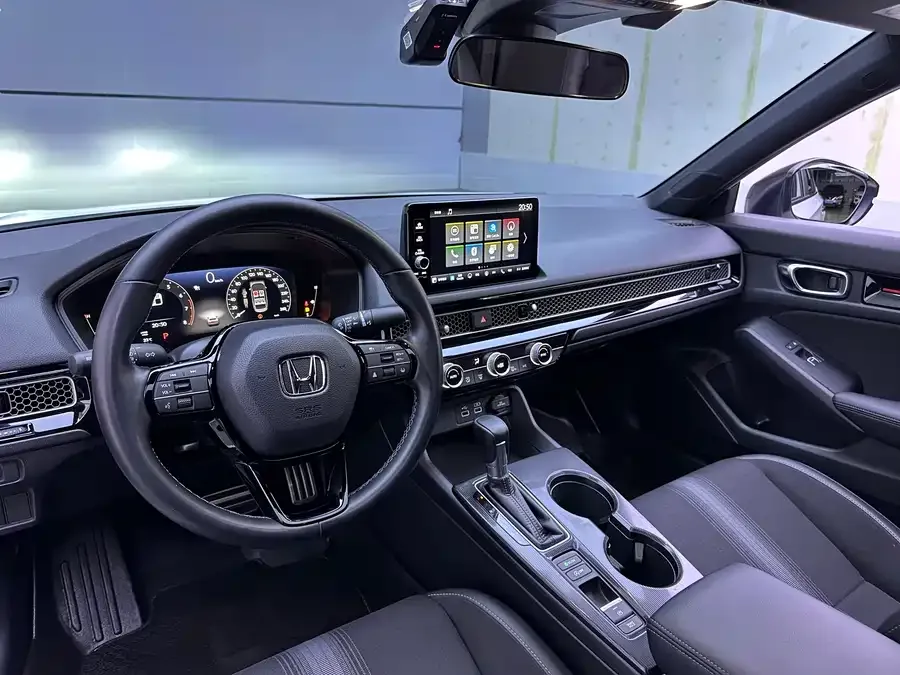 Honda CIVIC 2022 Civic 240TURBO CVT Ignition Edition 2024 — миниатюра 3