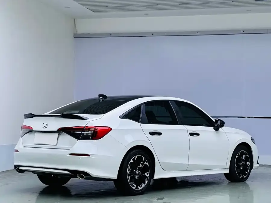 Honda CIVIC 2022 Civic 240TURBO CVT Ignition Edition 2024 — миниатюра 5