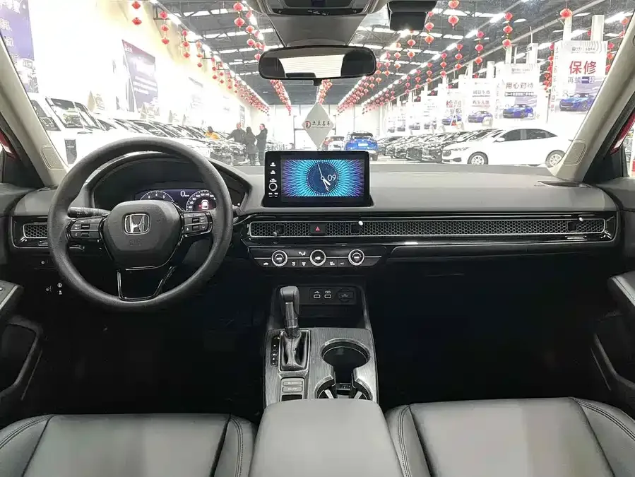 Honda CIVIC 2022 Civic 240TURBO CVT Dynamic Edition 2022 — миниатюра 3