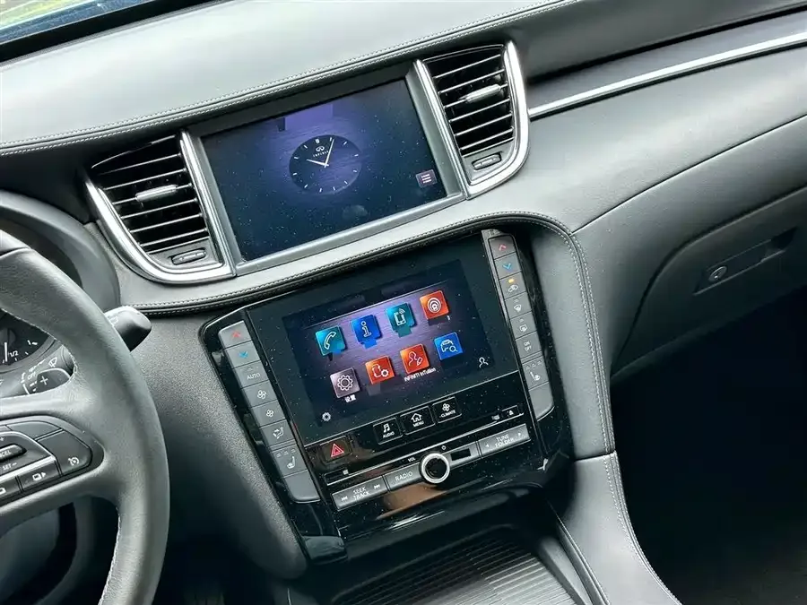 Infiniti QX55 2022 2.0T 4WD Dynamic Edition 2023 — миниатюра 3