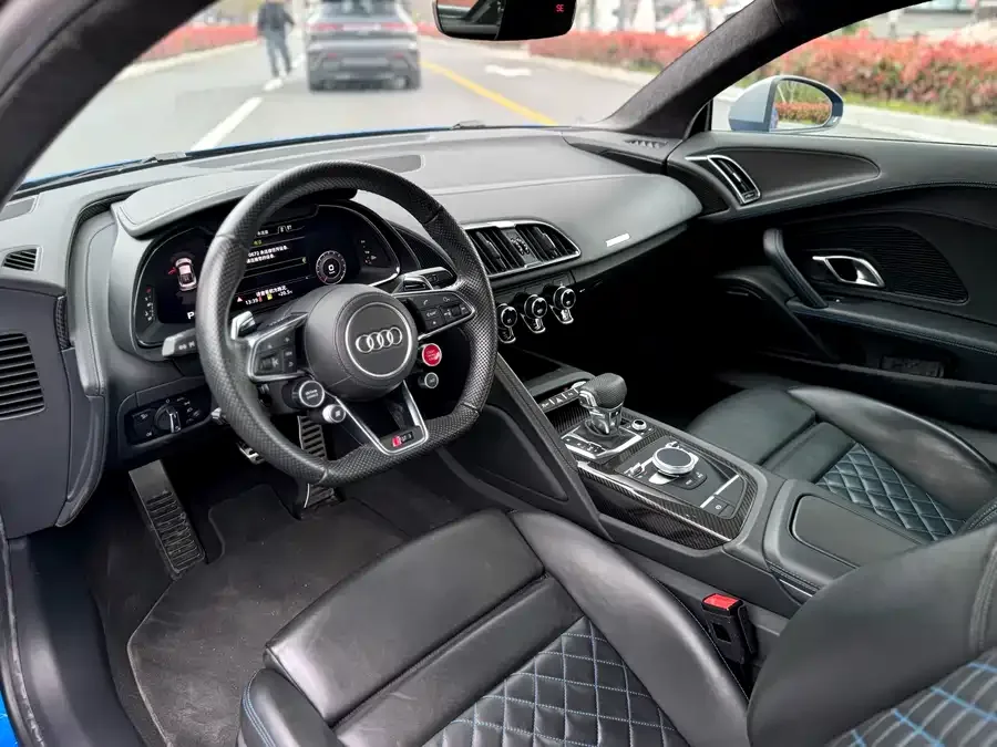 Audi R8 2022 V10 Coupe Performance 2022 — миниатюра 2